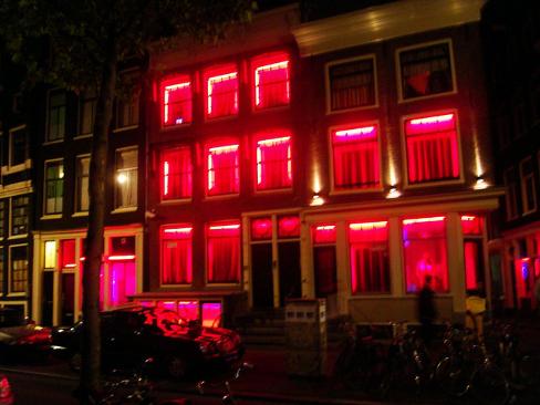 Amsterdam, Il Destino Del Quartiere A Luci Rosse | BlogOlanda